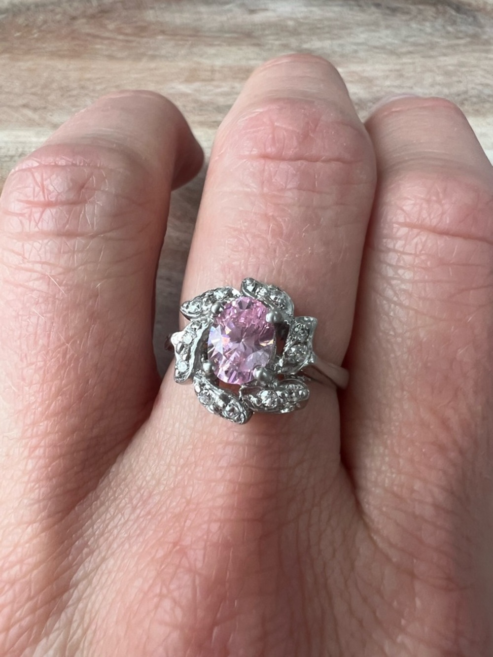 925 Sterling Silver Pink Stone Floral Ring